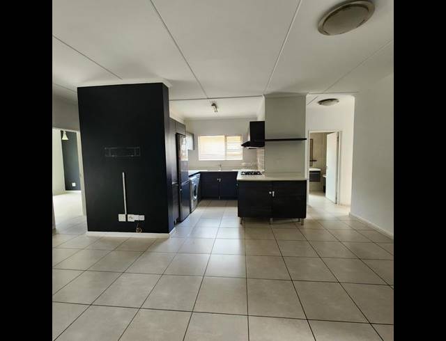 3 BEDROOM PROPERTY TO RENT IN OLIVEDALE